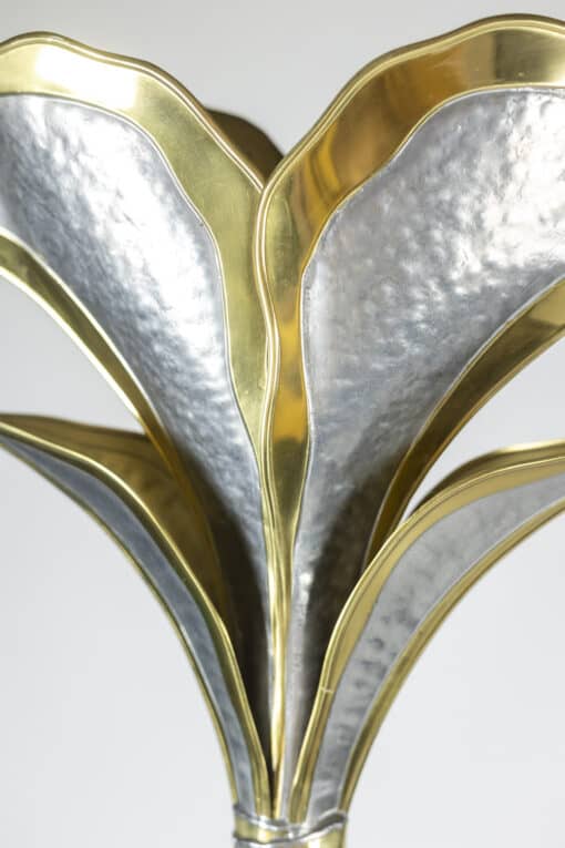 Henri Fernandez Lamp - Metal Detail - Styylish