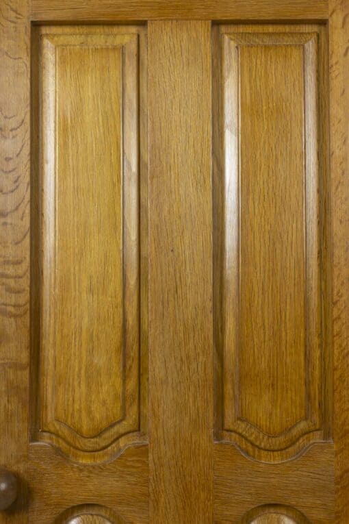 Guillerme and Chambron Wardrobe - Door Detail - Styylish