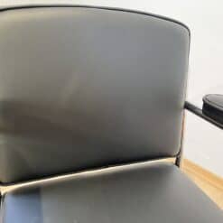 Steel Bauhaus Armchair - Backrest Detail - Styylish