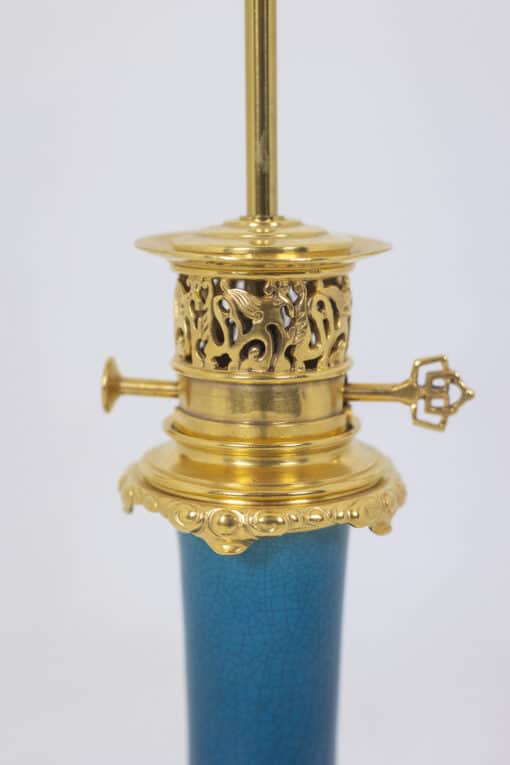 Paris Porcelain Lamp - Gold Details - Styylish