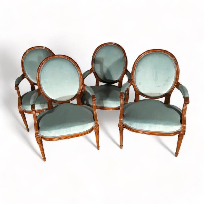 Set of four Louis XVI Armchairs- Styylish