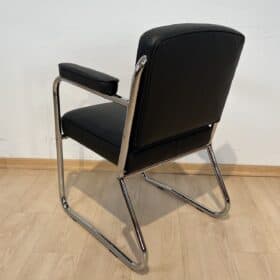 Bauhaus Armchair, Chromed Steeltubes, Leather, Germany circa 1930