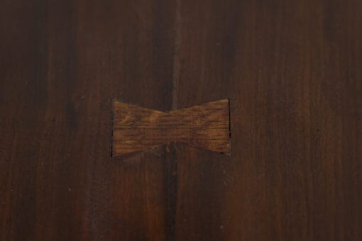 Mahogany Dining Table - Inlay Detail - Styylish