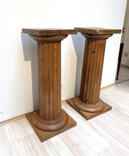 Large Neoclassical Columns - Side - Styylish