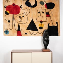 Tapestry inspired by Joan Miró - Staged - Styylish