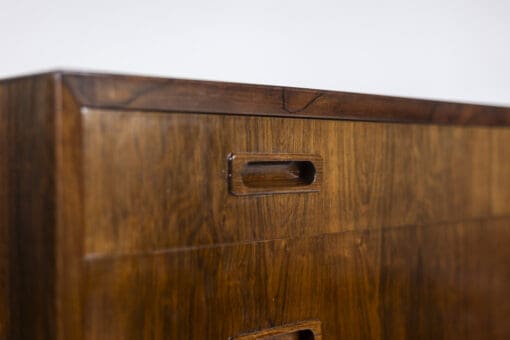 Rosewood Chest of Drawers - Wood Detail - Styylish