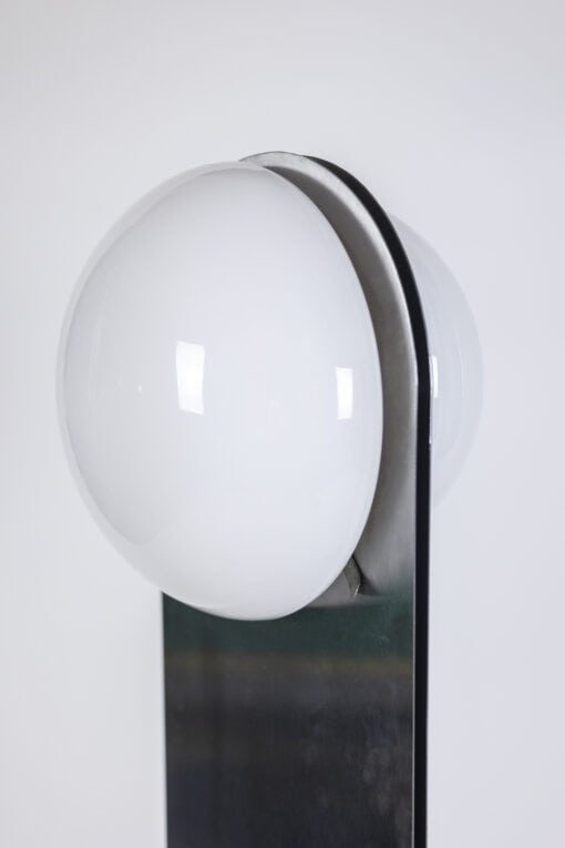 Metal and Opaline Floor Lamp - Opaline Glass - Styylish