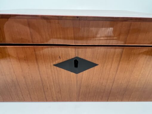 Cherry Wood Biedermeier Box - Keyhole Detail - Styylish
