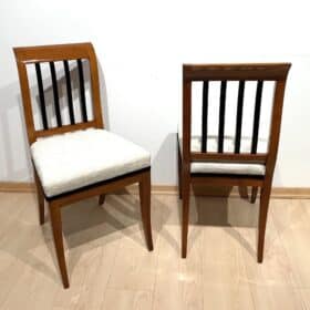 Biedermeier Side Chairs Pair, Solid Walnut, Franconia, Germany circa 1825