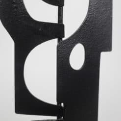 “Le Baiser” Sculpture - Shape Detail - Styylish