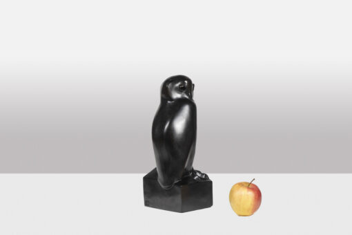 François Pompon “Petit Grand-Duc” - Side Profile with Apple - Styylish