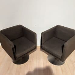 Pair of Cubic Swivel Chairs - Top of Cushion - Styylish