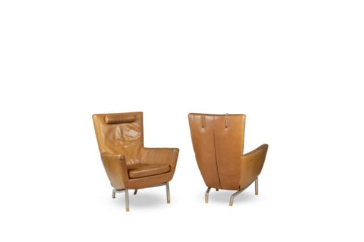 Pair of Leather Armchairs - Styylish