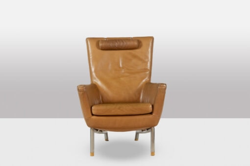 Pair of Leather Armchairs - Front Profile - Styylish