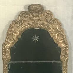 French Baroque Style gilt wood mirror - Top Detail - Styylish