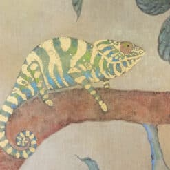 Painting of a Chameleon - Gold Detail - Styylish