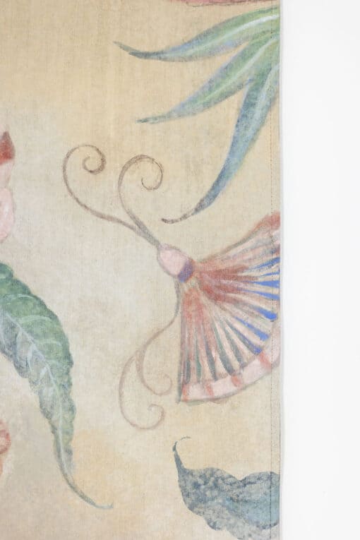 Painting of a Chameleon - Beige Detail - Styylish