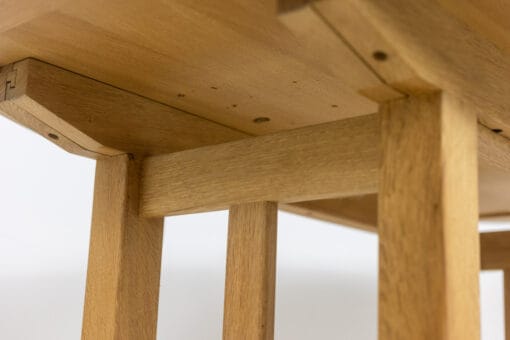 Natural Oak Table - Leg Detail - Styylish