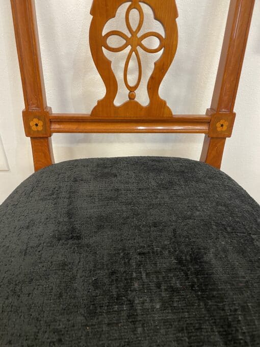 Set of six Neoclassical Chairs - Cushion Detail - Styylish