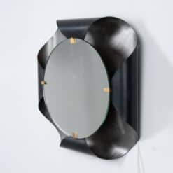 Mirror in Curved Metal - Side Profile - Styylish