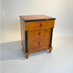 Small Biedermeier Chest of Drawers, Cherry wood, South Germany circa 1830