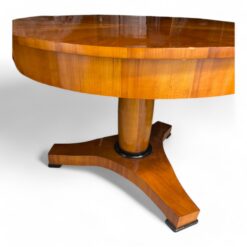 Biedermeier Cherry table - Side - Styylish