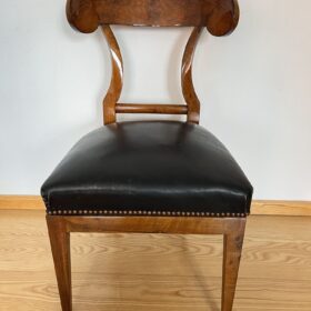 Biedermeier Shovel Chair, Walnut Veneer, Austria circa 1820