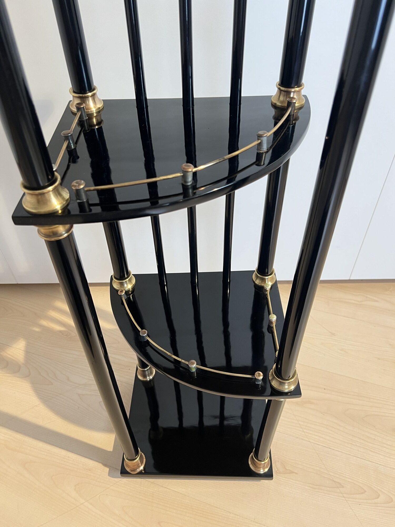 Art Nouveau / Jugendstil Etagere - Shelves - Styylish