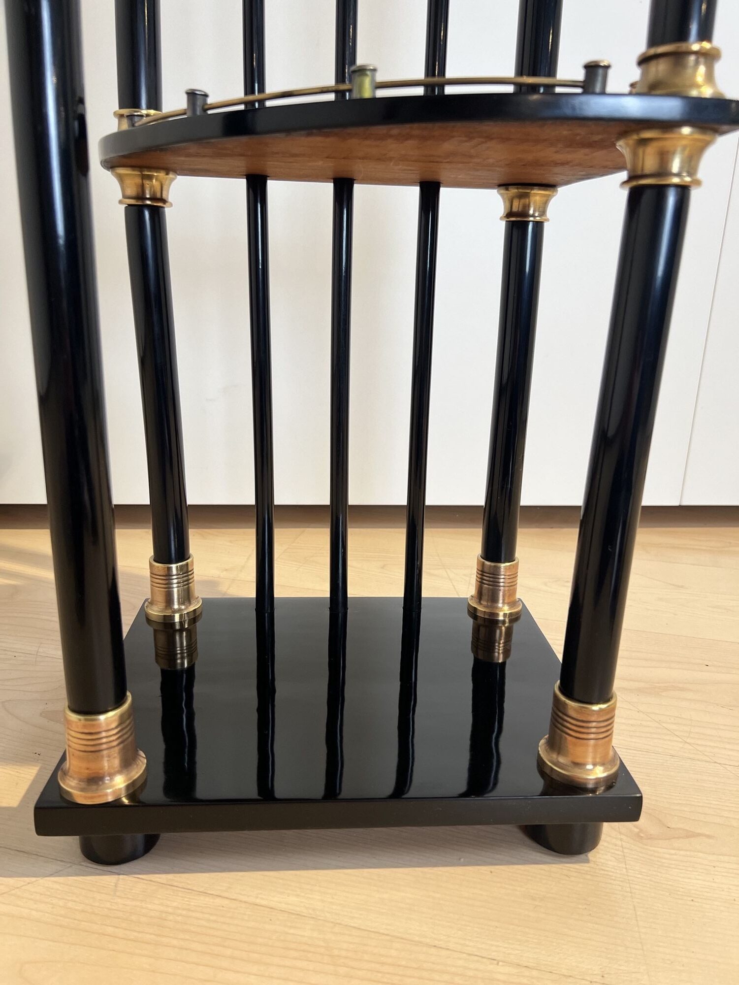 Art Nouveau / Jugendstil Etagere - Base - Styylish