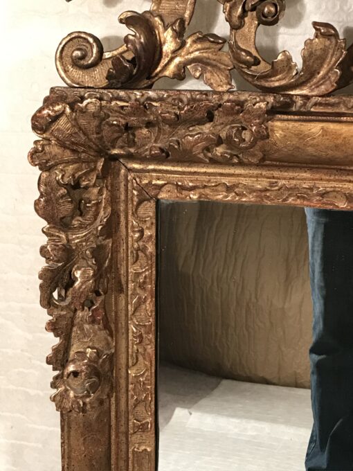 Gilt Wood Mirror - Corner - Styylish