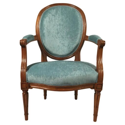 18th century Louis XVI Armchairs - Front Detail - Styylish