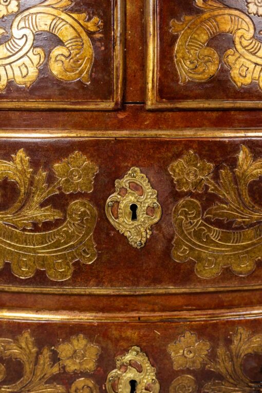 Venetian Louis XV Style Chest - Keyhole on Drawer - Styylish