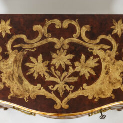 Venetian Louis XV Style Chest - Top Decoration - Styylish