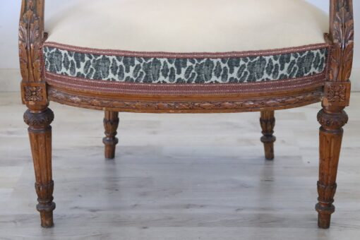 Antique Armchair Louis XVI - Base Profile - Styylish