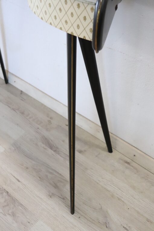 Mid Century Console Table - Feet Detail - Styylish