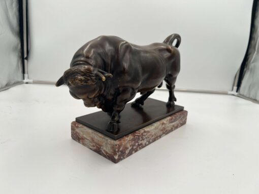 Art Deco Bull Sculpture - Front Profile - Styylish