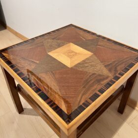 Modernist Art Deco Side Table, Walnut, Precious Woods, Lacquer, France circa 1940