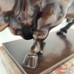 Art Deco Bull Sculpture - Leg - Styylish