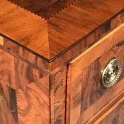 Neoclassical Chest of Drawers- detail of the corner- Styylish