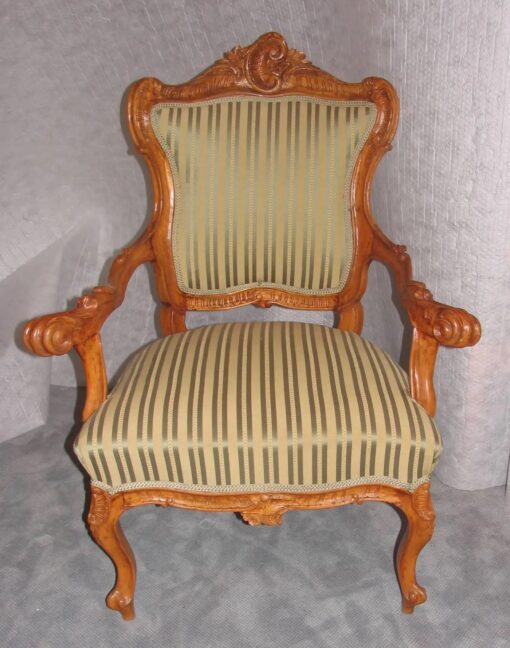 Italian Baroque salon Suite- view of one armchair- Styylish