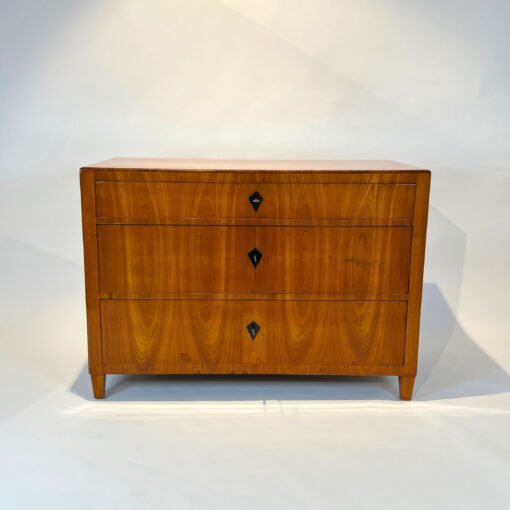 Biedermeier Commode Cherry Veneer - Front Detail - Styylish