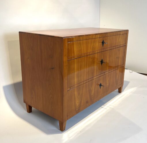 Biedermeier Commode Cherry Veneer - Side Front Detail - Styylish