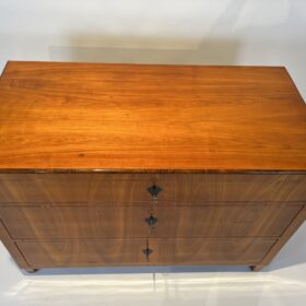 Biedermeier Commode, Cherry Veneer, Southern Germany circa 1820