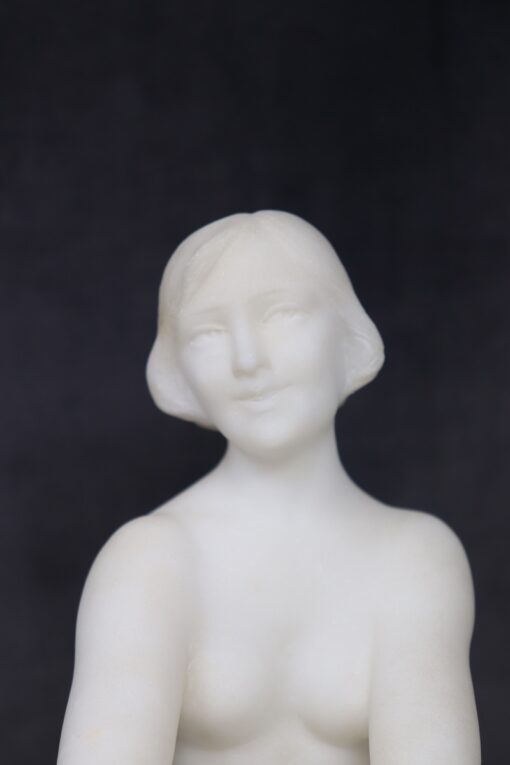 White Marble Sculpture - Face - Styylish