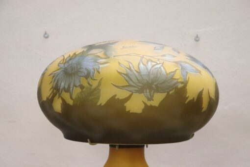 Cameo Glass Table Lamp - Top - Styylish