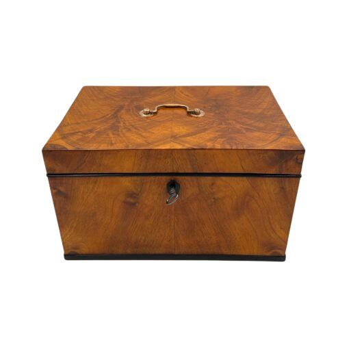 Biedermeier Box or Chest - Styylish