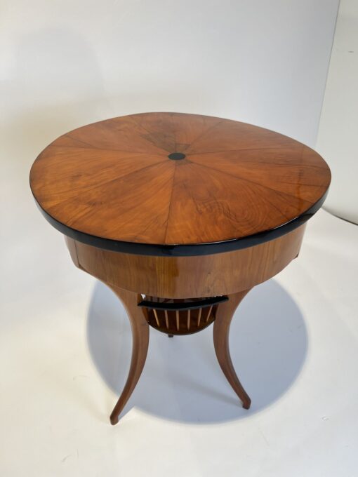 Biedermeier Sewing Table Cherry - Top Inlay Detail - Styylish