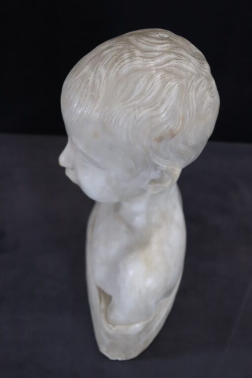 Sculpture in White Marble - Face and Hair Profile - Styylish