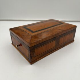 Biedermeier Jewelry Box, Walnut, Ebony, Maple, Southern Germany circa 1830