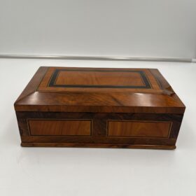 Biedermeier Jewelry Box, Walnut, Ebony, Maple, Southern Germany circa 1830